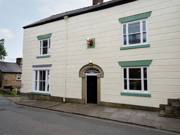 The Old Bulls Head, Chapel-en-le-frith