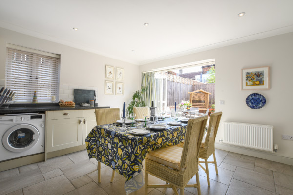 1 Coconut Cottage, Long Melford Image 1