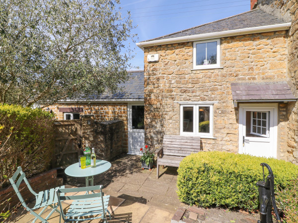 Tiddlers Cottage, Bridport