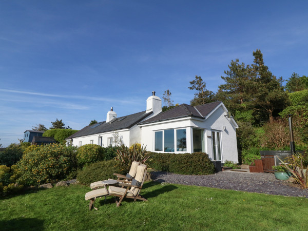 Fron Olau, Nefyn