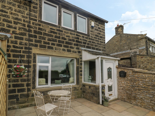 Pickles Hill Cottage, Oakworth