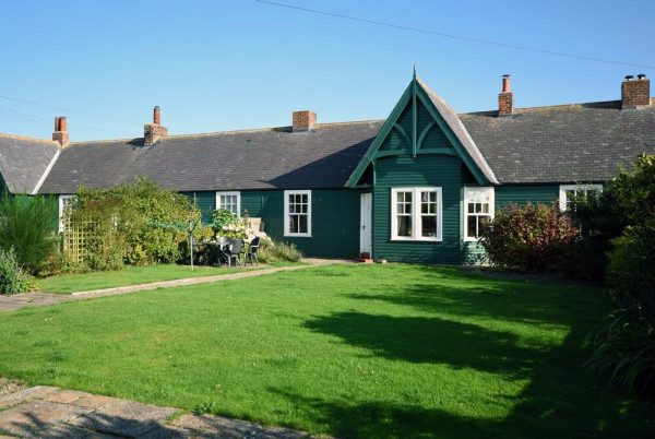 Armstrong Cottages No2, Bamburgh