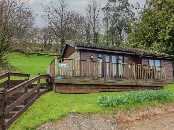 Chalet Log Cabin L10, Combe Martin