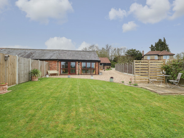 Bee Happy Barn, Acle 