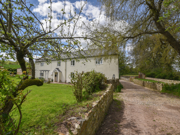 Millwater Cottage, Dalwood