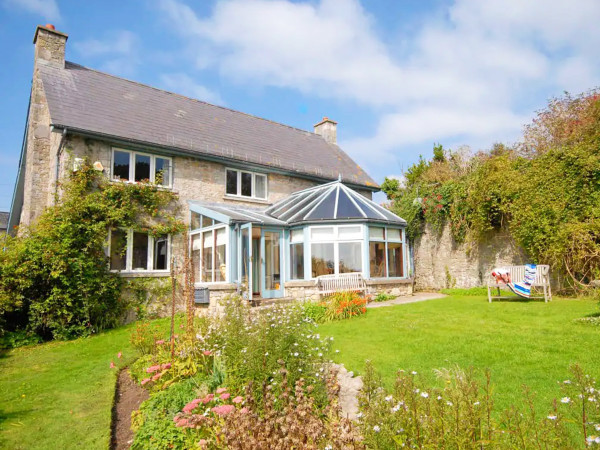 Slade Cottage, St Brides Major 