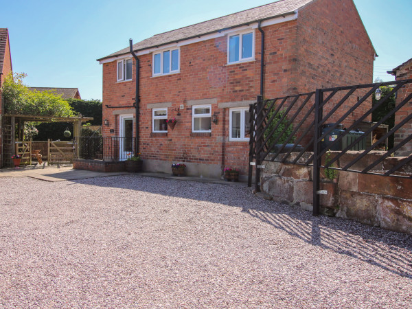 The Coach House At The Gables, Burlton