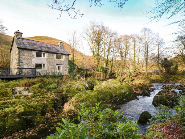 Pen y Bont Image 1