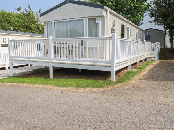 Chez Nous, Crantock