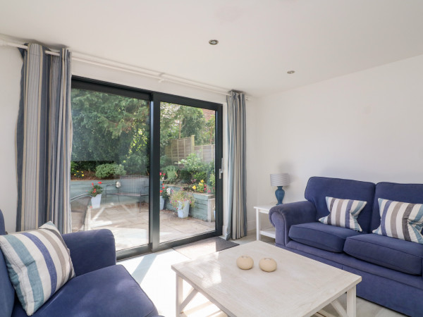 1 Camperdown Lodge, Salcombe