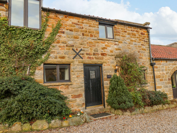 Hayloft Cottage, Staintondale