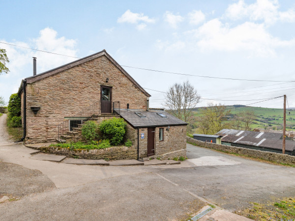 The Hayloft, Combs