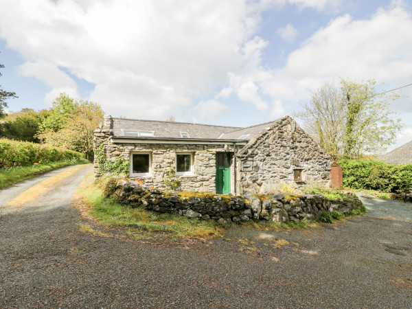 Ty Cerrig, Llanbedr