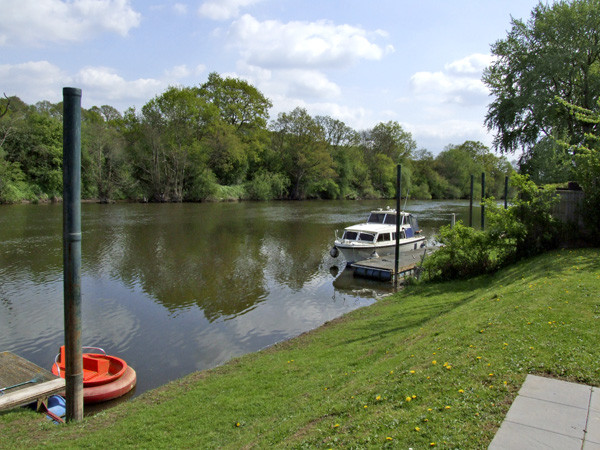 Rosewaters Cottage Image 1