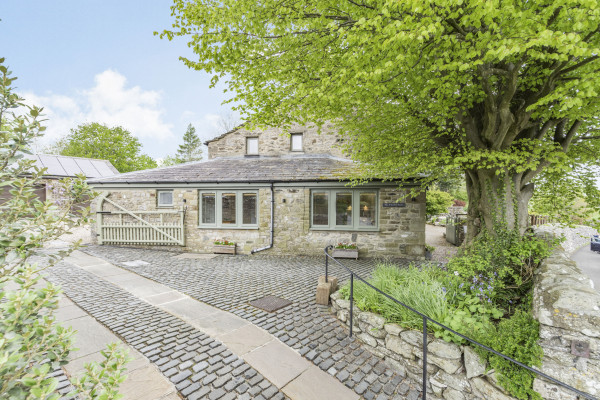 The Friendly Room, Austwick  