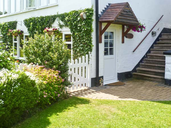 Severn Bank Lodge, Astley Burf