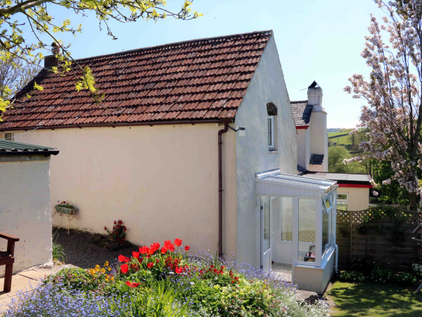 The Cottage, Parkham