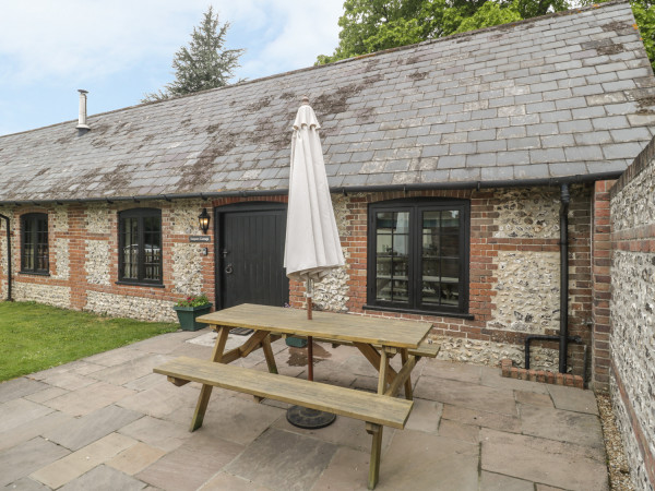 Keepers Cottage Image 1