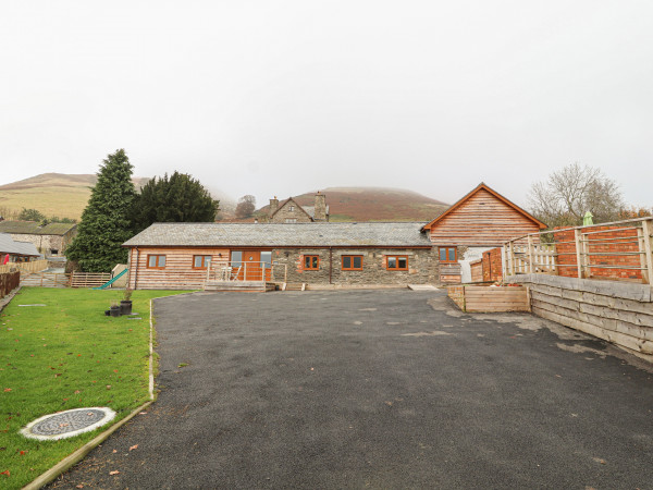 Rhianwen, Plas Moelfre Hall Barns, Llanrhaeadr-ym-mochnant