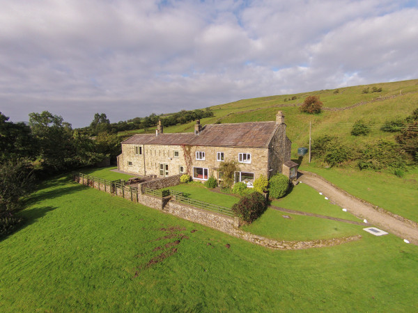 Deerclose West Farmhouse Image 1