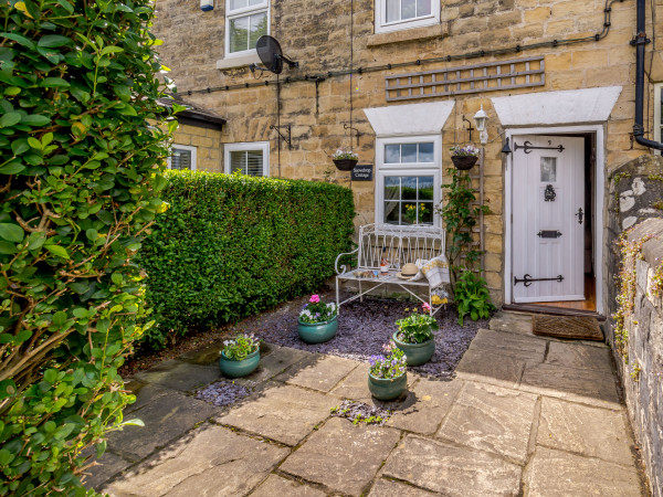 Snowdrop Cottage, Clifford, West Yorkshire