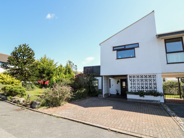 Boathouse, Deganwy