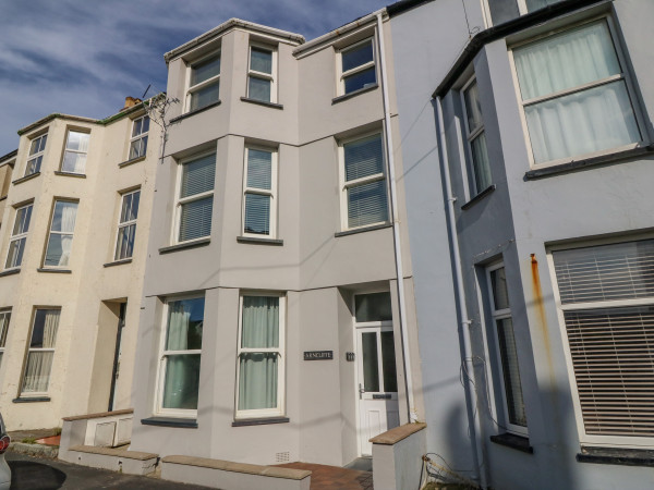 Y Castell Apartment 1, Criccieth