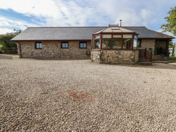 Jolls Ground Barn, Five Lanes