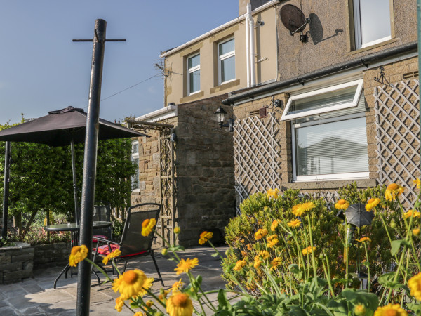 3 Guys Cottages, Long Preston