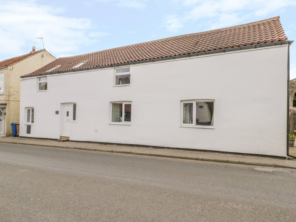 5 Cliff Lane, Bempton