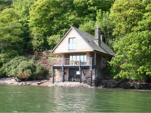 Sandridge Boathouse Image 1