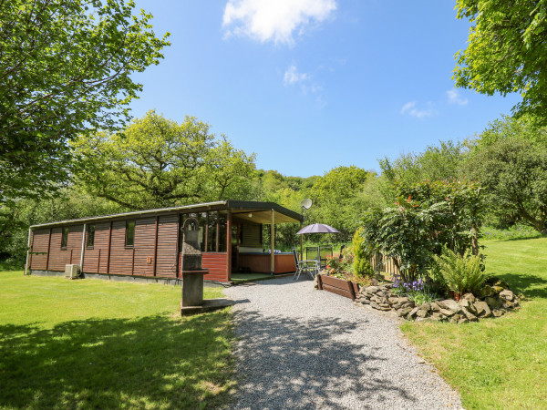 Brook Lodge, Penrhiwllan