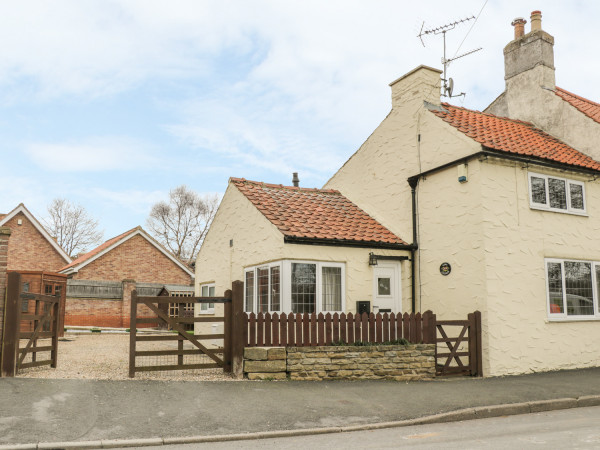 Lena Cottage, Kilham