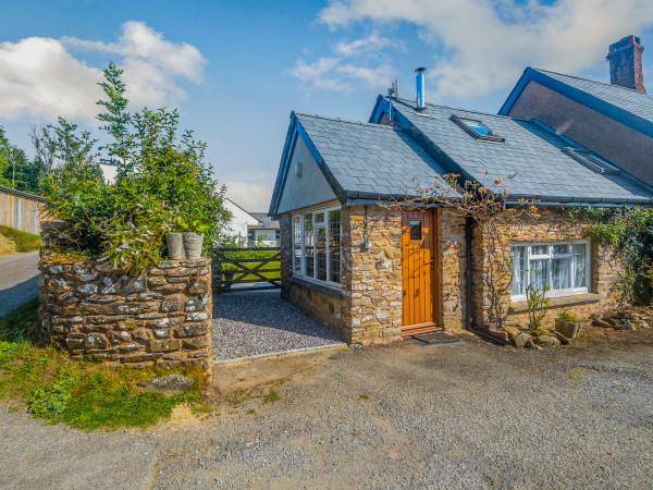 Creenagh's Cottage Image 1
