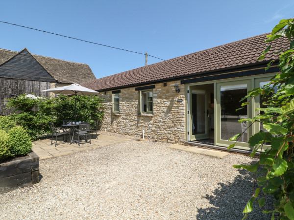 Saddlebacks Barn, Burford