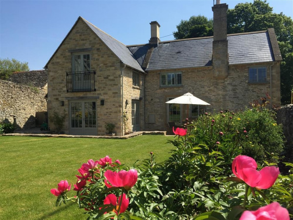 Hillside Cottage, Burford