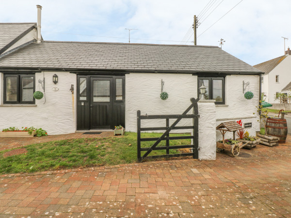 Cowslip Cottage Image 1