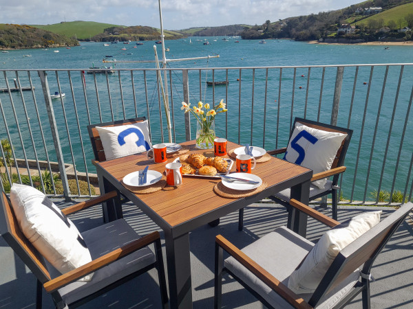 35 The Salcombe Image 1