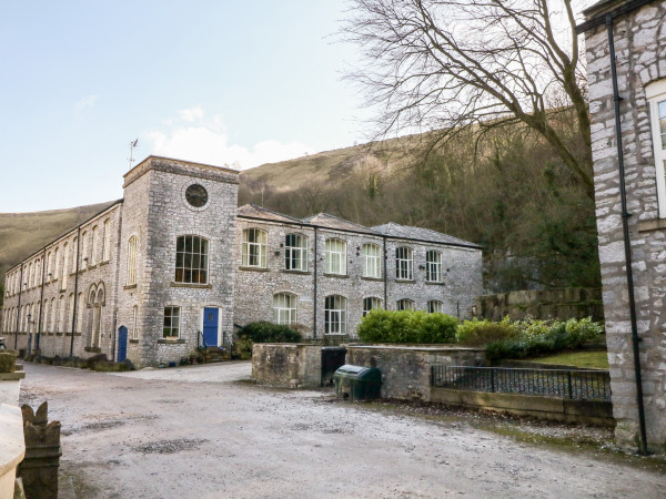 Wye Apartment, Litton Mill Image 1